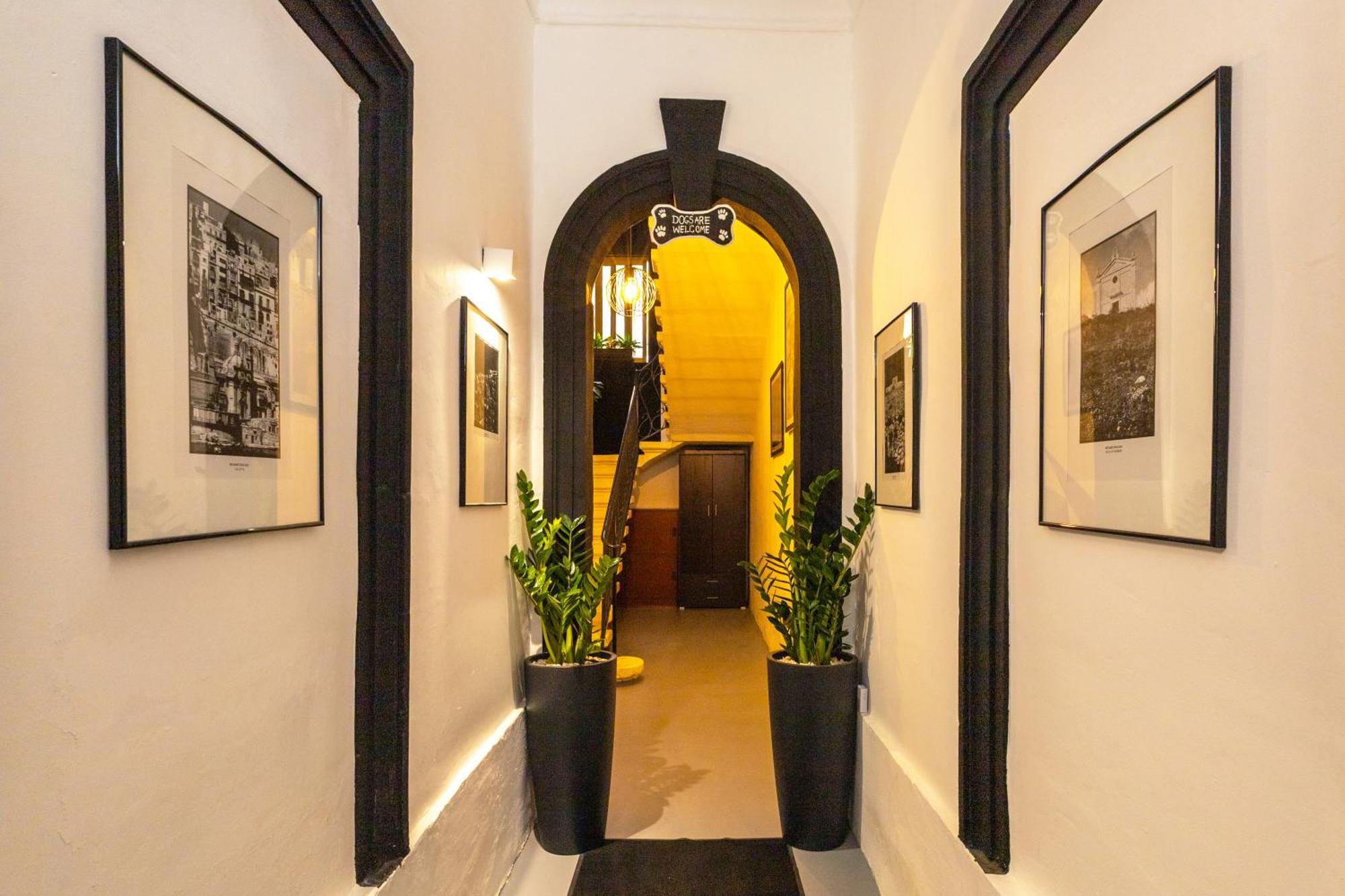 Quiet Twin Room With Private Bathroom, Not Ensuite Sliema Exterior photo